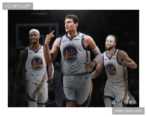 科尔老将轮休反映体能管理无奈 勇士收官阶段阵容结构性问题凸显 科尔老将轮休反映体能管理无奈 勇士收官阶段阵容结构性问题凸显